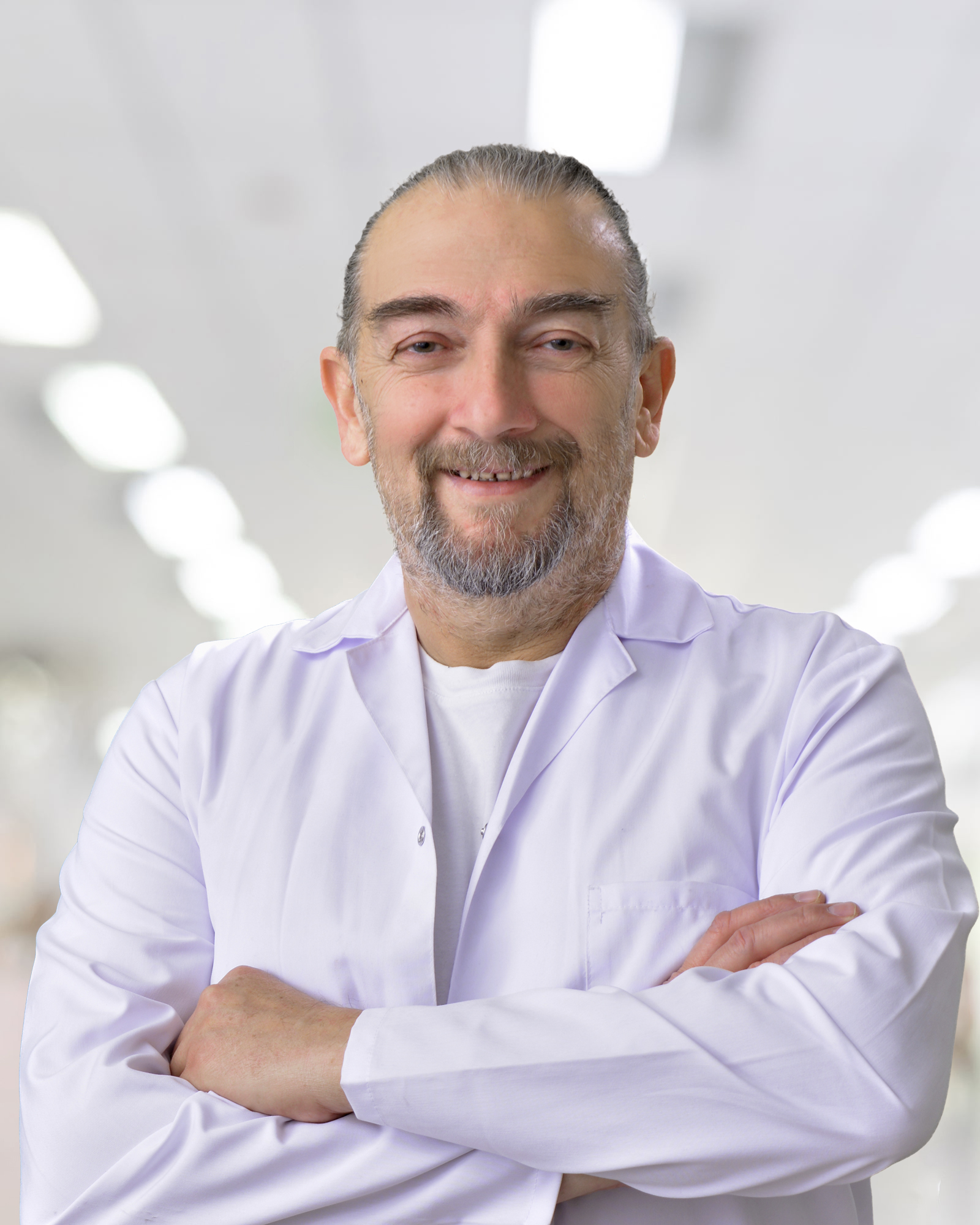 Op. Dr. Afşin YAVERİ